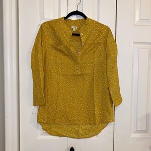 Odille size 4 vibrant yellow top